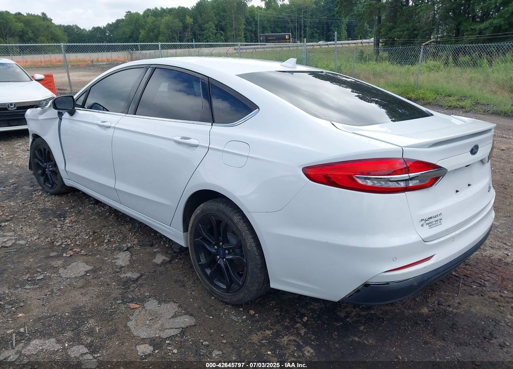 2019 FORD FUSION VIN: 3FA6P0HD1KR161771