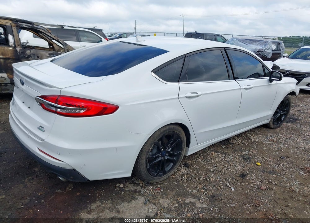 2019 FORD FUSION VIN: 3FA6P0HD1KR161771