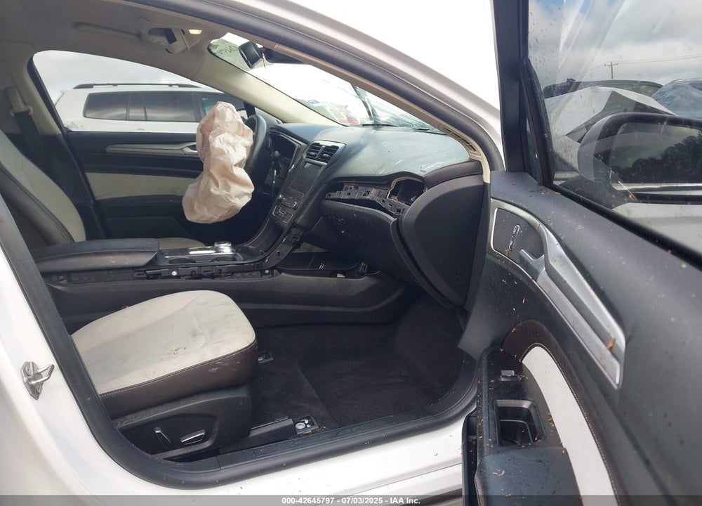 2019 FORD FUSION VIN: 3FA6P0HD1KR161771