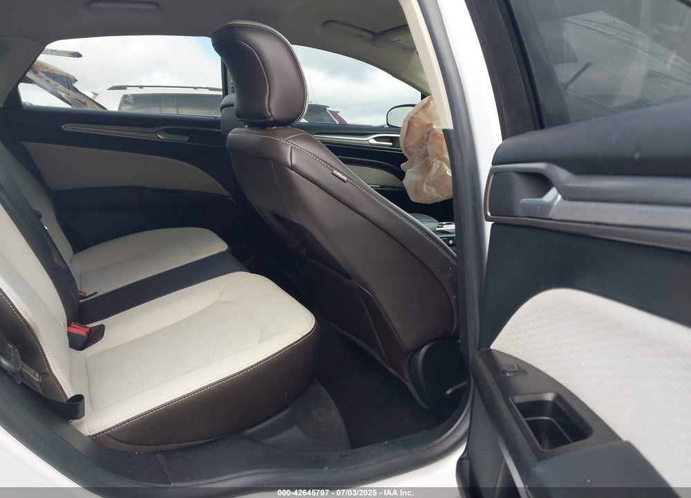2019 FORD FUSION VIN: 3FA6P0HD1KR161771