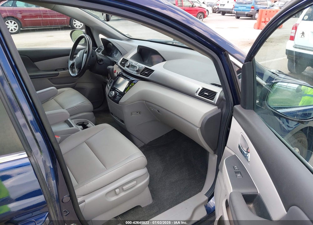 2016 HONDA ODYSSEY VIN: 5FNRL5H66GB110762