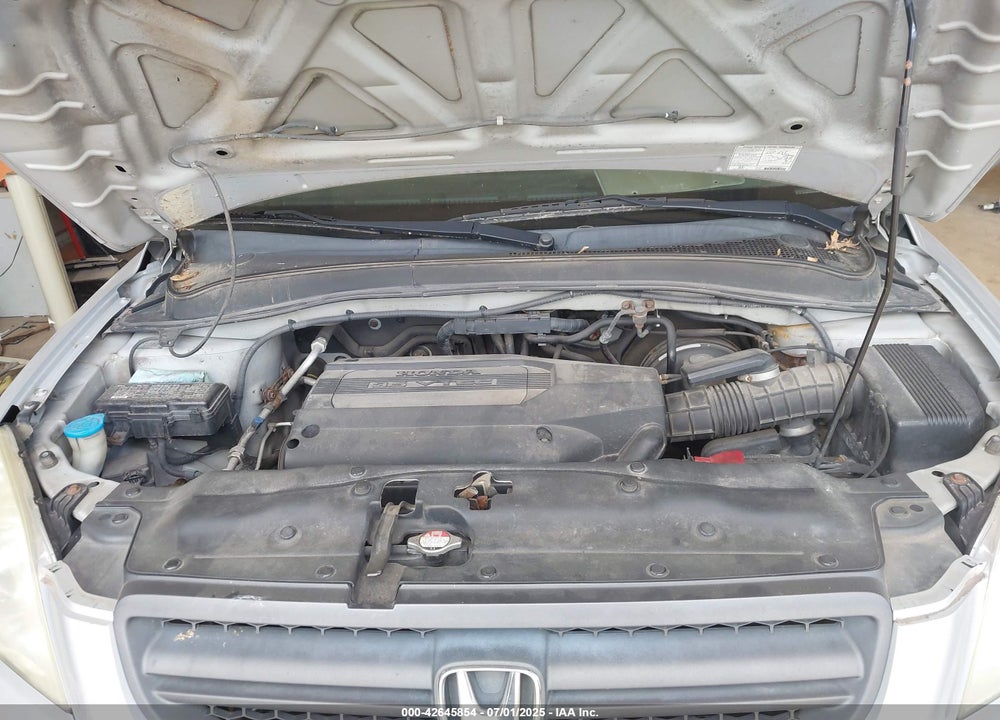 2004 HONDA PILOT EX VIN: 2HKYF18484H607545