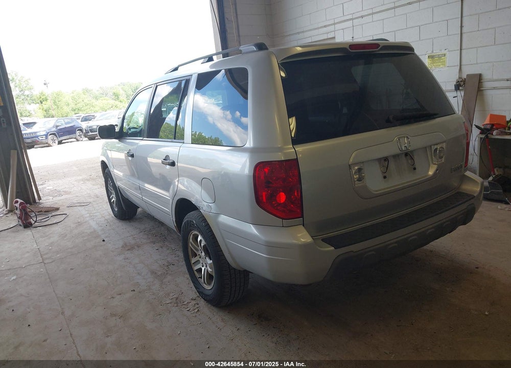 2004 HONDA PILOT EX VIN: 2HKYF18484H607545