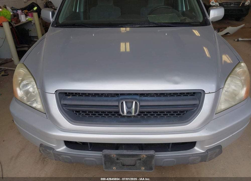 2004 HONDA PILOT EX VIN: 2HKYF18484H607545
