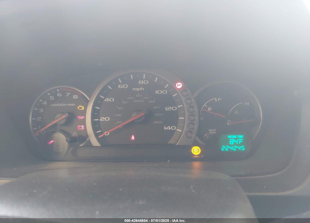 2004 HONDA PILOT EX VIN: 2HKYF18484H607545