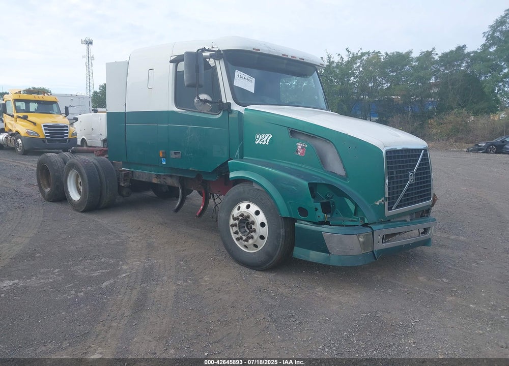 2005 VOLVO VN VNL VIN: 4V4NC9GH75N375282