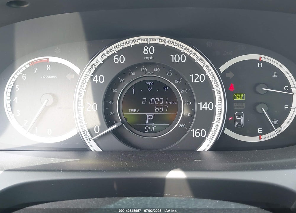 2013 HONDA ACCORD VIN: 1HGCR2F84DA027473
