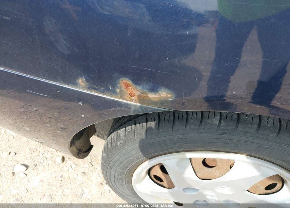 2005 HYUNDAI ELANTRA GLS/GT VIN: KMHDN46D75U950579
