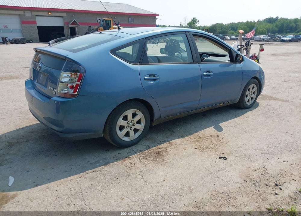 2005 TOYOTA PRIUS VIN: JTDKB20U257030679