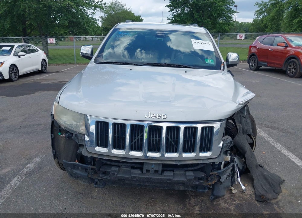 2011 JEEP GRAND CHEROKEE VIN: 1J4RR5GG4BC528147
