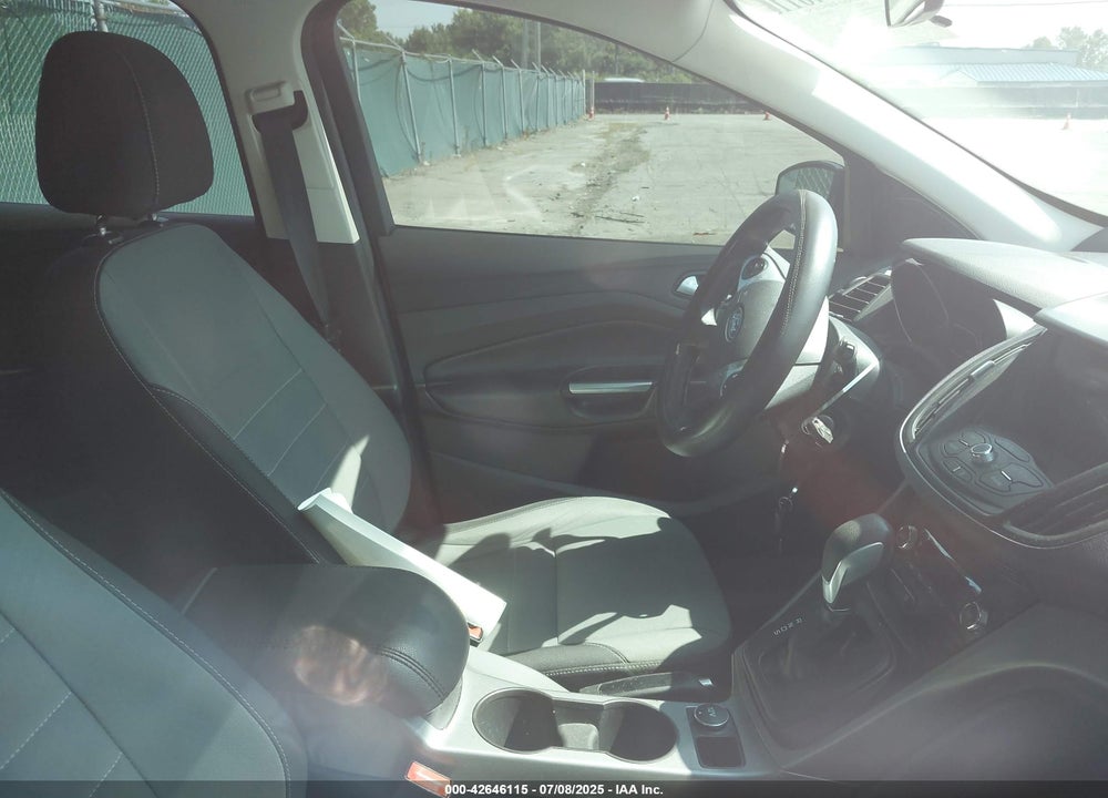 2016 FORD ESCAPE VIN: 1FMCU0GX8GUC76008