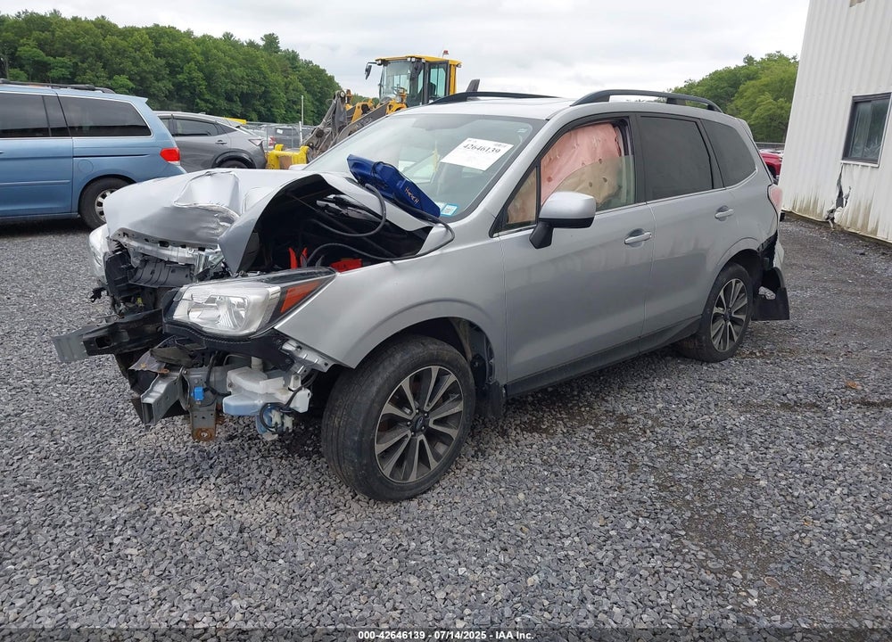 2018 SUBARU FORESTER VIN: JF2SJGEC8JH449707