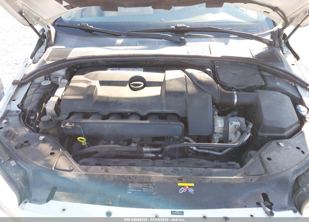2010 VOLVO XC70 VIN: YV4992BZ6A1081115