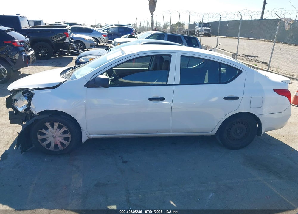 2014 NISSAN VERSA 1.6 S+ VIN: 3N1CN7AP8EL868571