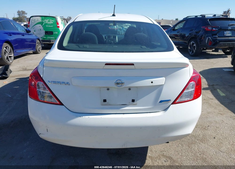 2014 NISSAN VERSA 1.6 S+ VIN: 3N1CN7AP8EL868571