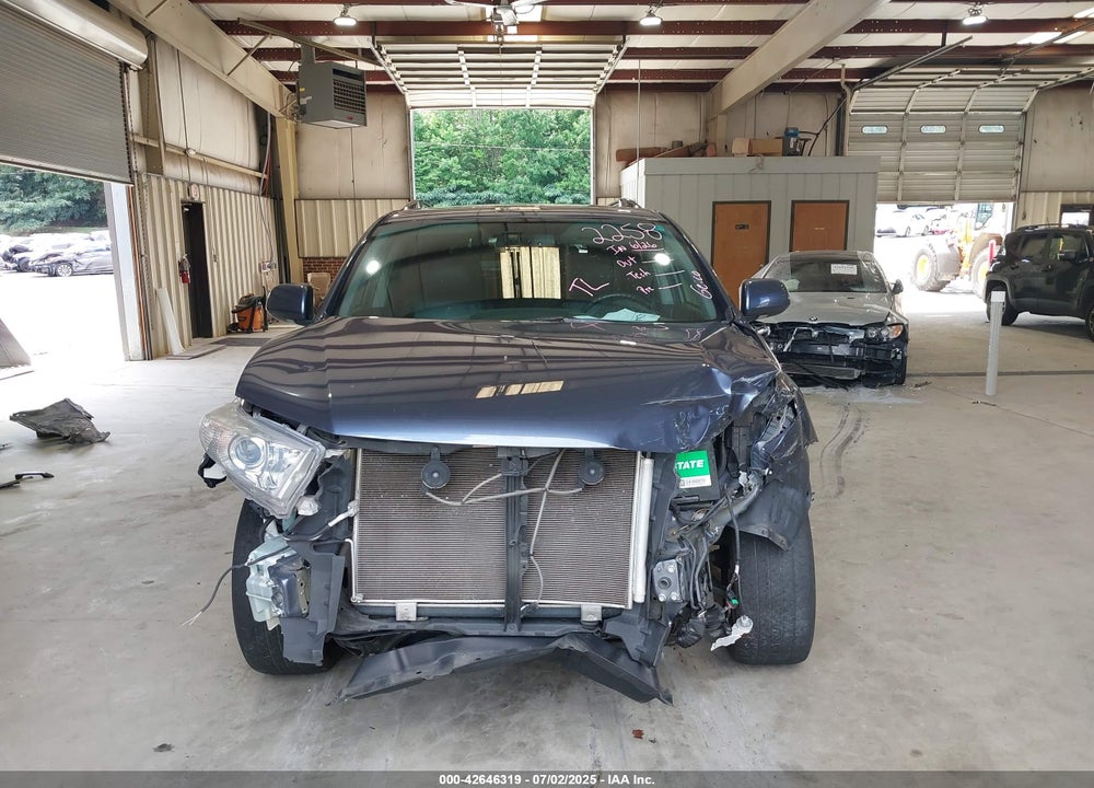 2011 TOYOTA HIGHLANDER LIMITED V6 VIN: 5TDYK3EH8BS026066