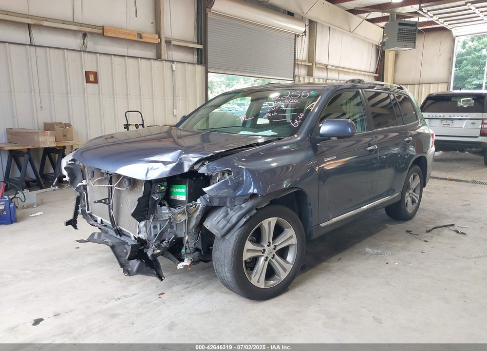 2011 TOYOTA HIGHLANDER LIMITED V6 VIN: 5TDYK3EH8BS026066