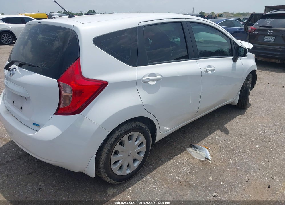 2015 NISSAN VERSA NOTE VIN: 3N1CE2CP0FL445419