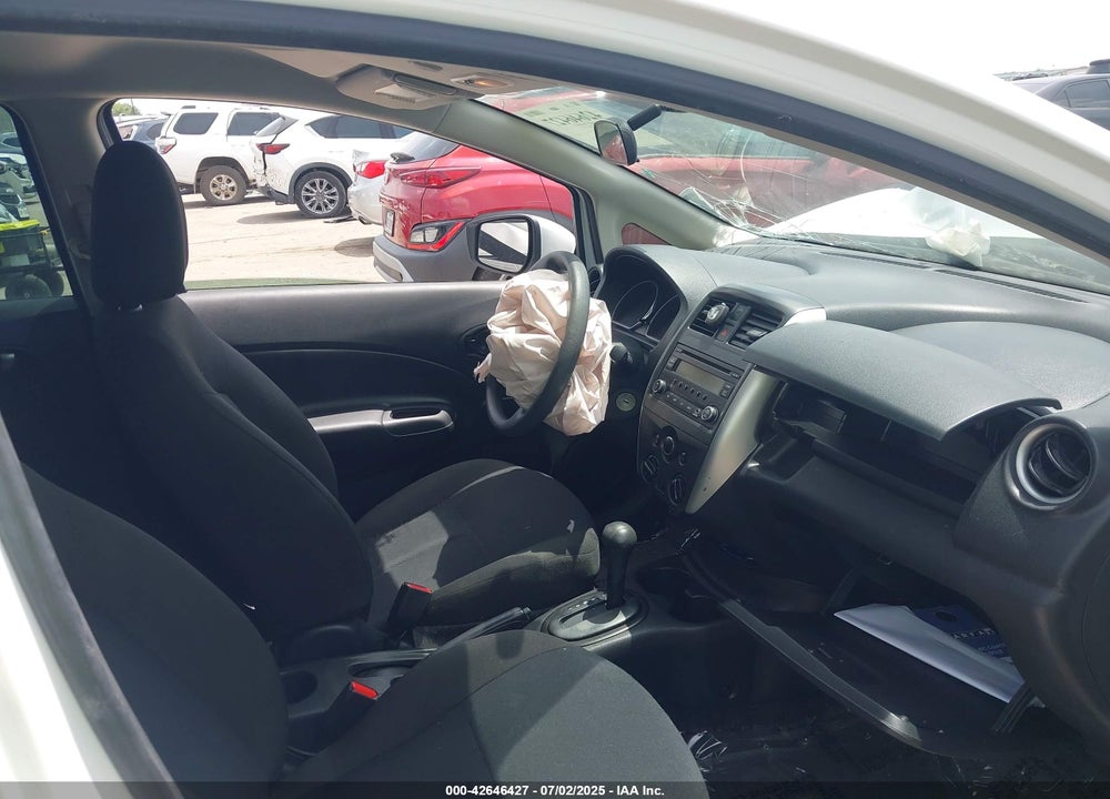 2015 NISSAN VERSA NOTE VIN: 3N1CE2CP0FL445419