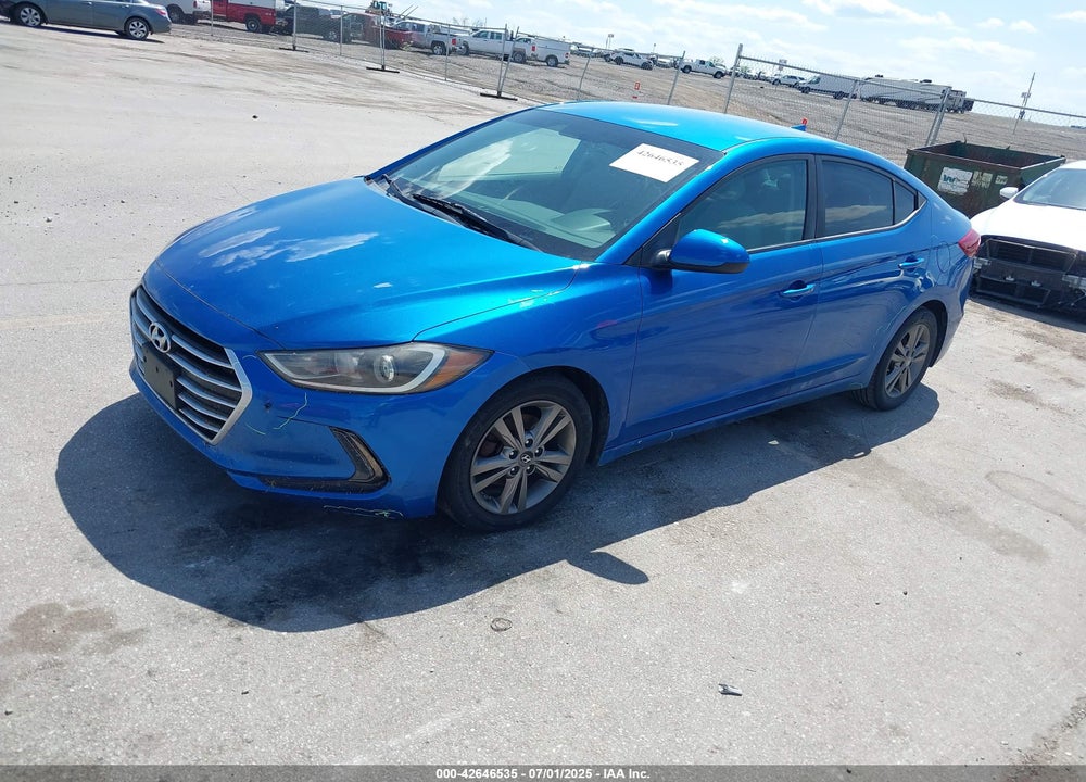 2017 HYUNDAI ELANTRA VIN: 5NPD84LF0HH078455