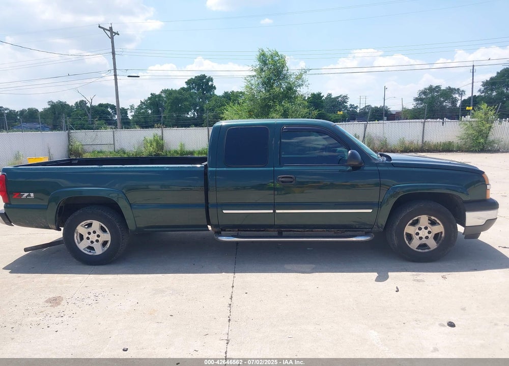 2005 CHEVROLET SILVERADO 1500 VIN: 1GCEK19Z25E227658