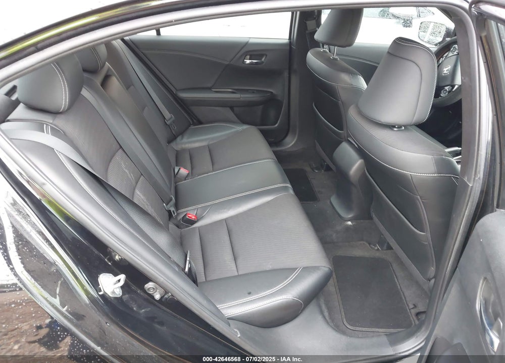 2017 HONDA ACCORD VIN: 1HGCR2F5XHA005053
