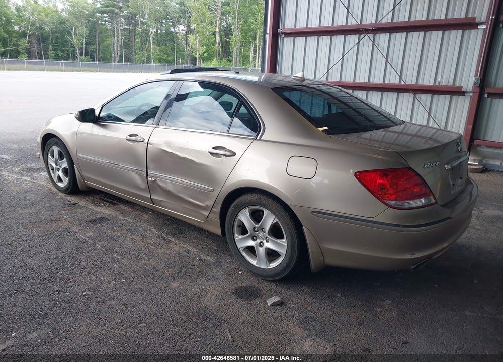 2006 ACURA RL VIN: JH4KB16516C010442