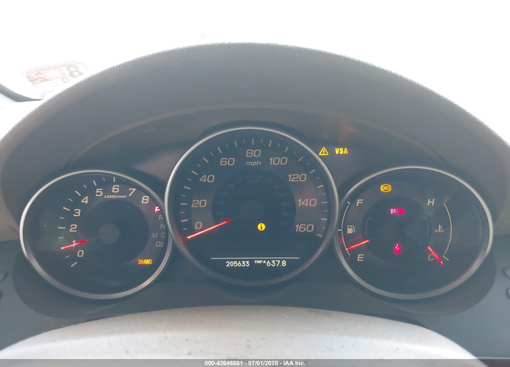 2006 ACURA RL VIN: JH4KB16516C010442