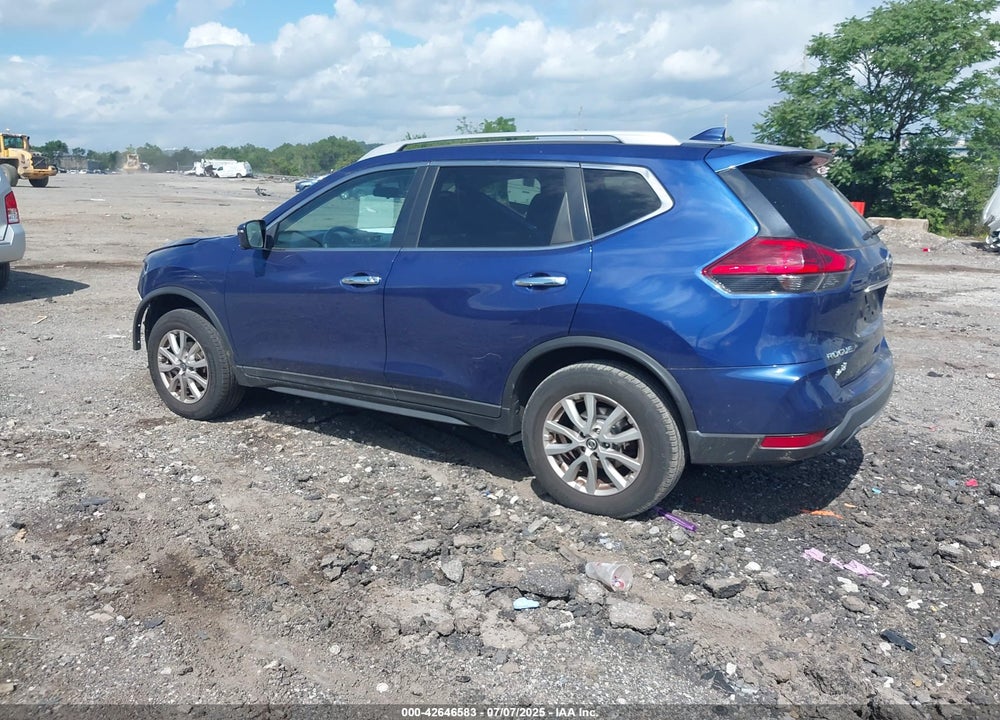 2017 NISSAN ROGUE VIN: 5N1AT2MV1HC793831
