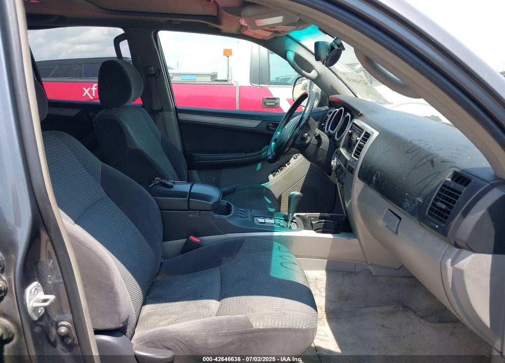 2005 TOYOTA 4RUNNER SR5 SPORT V6 VIN: JTEBU14R350060207