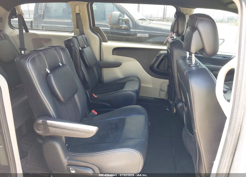 2018 DODGE GRAND CARAVAN SXT VIN: 2C4RDGCG8JR241650