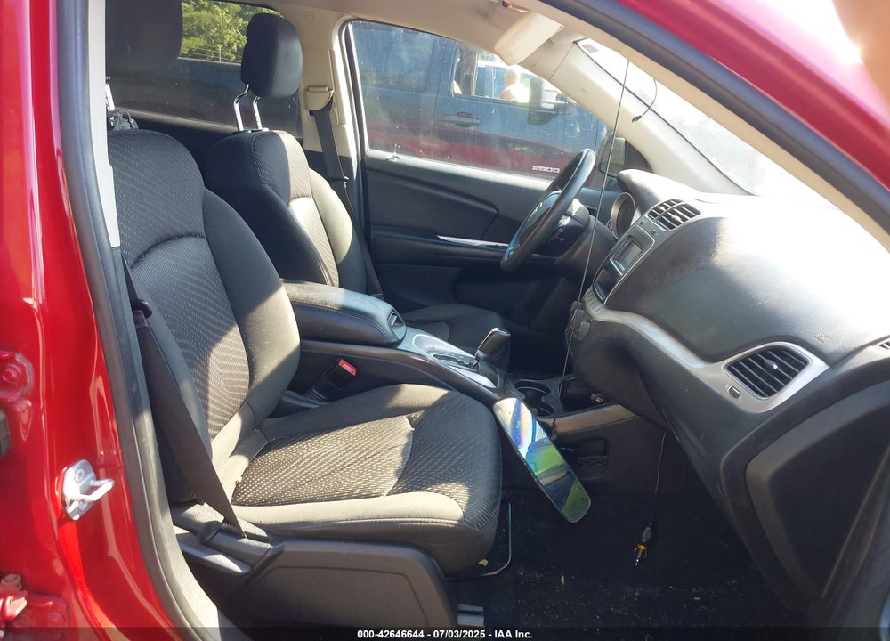 2018 DODGE JOURNEY VIN: 3C4PDCAB7JT195913