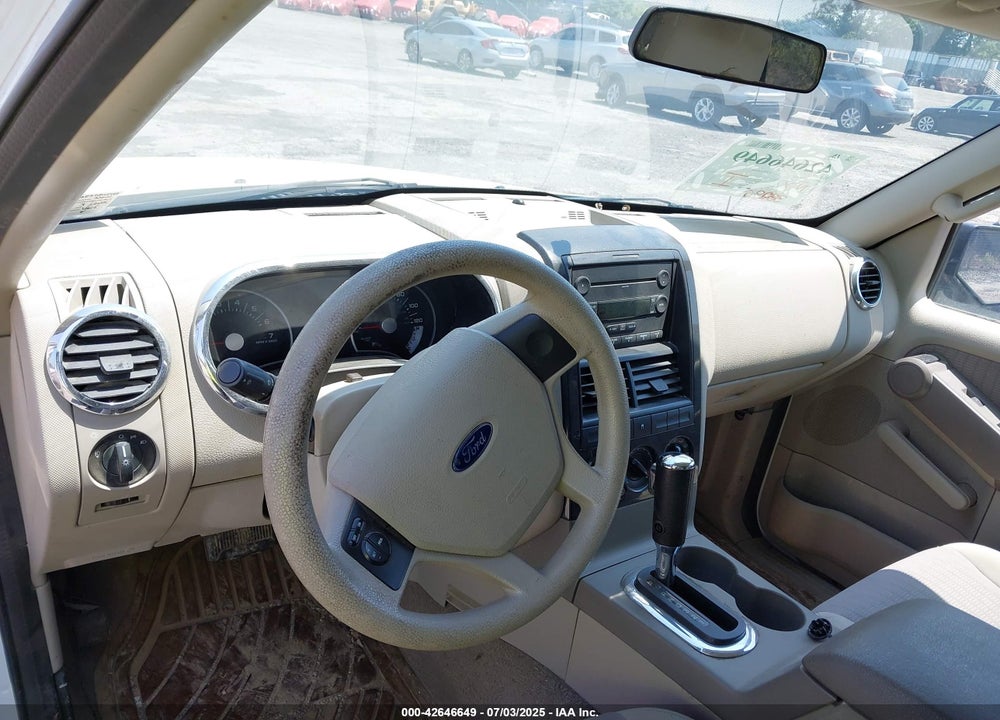2007 FORD EXPLORER XLT VIN: 1FMEU63E57UA47477