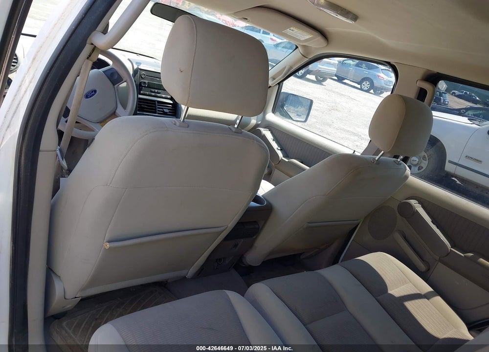 2007 FORD EXPLORER XLT VIN: 1FMEU63E57UA47477