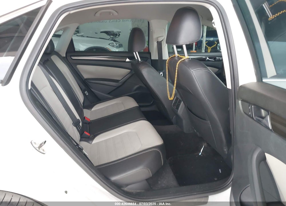 2014 VOLKSWAGEN PASSAT VIN: 1VWBT7A38EC078773