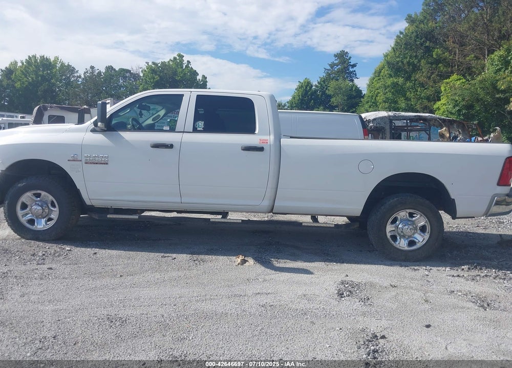 2016 RAM 3500 VIN: 3C63R3GL8GG210198
