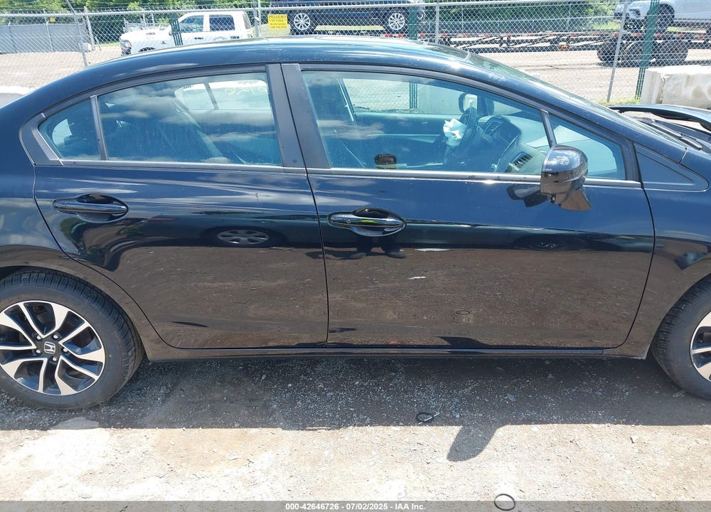 2014 HONDA CIVIC VIN: 2HGFB2F85EH538517