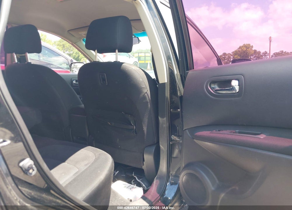2011 NISSAN ROGUE S VIN: JN8AS5MV3BW271317