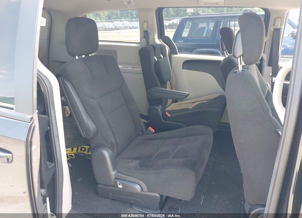 2016 DODGE GRAND CARAVAN SE VIN: 2C4RDGBG2GR100227