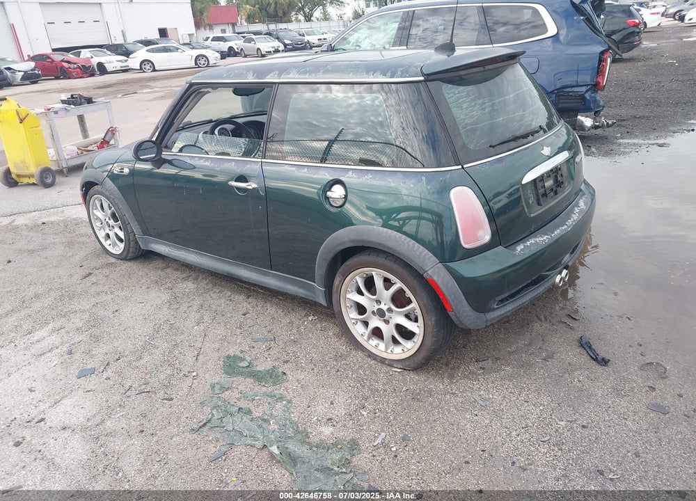 2006 MINI COOPER S VIN: WMWRE33586TJ36382
