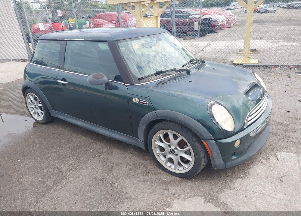 2006 MINI COOPER S VIN: WMWRE33586TJ36382