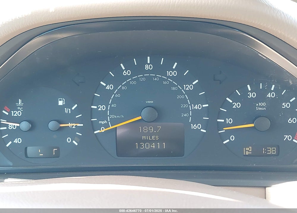 2000 MERCEDES-BENZ E 430 VIN: WDBJF70J5YB111968