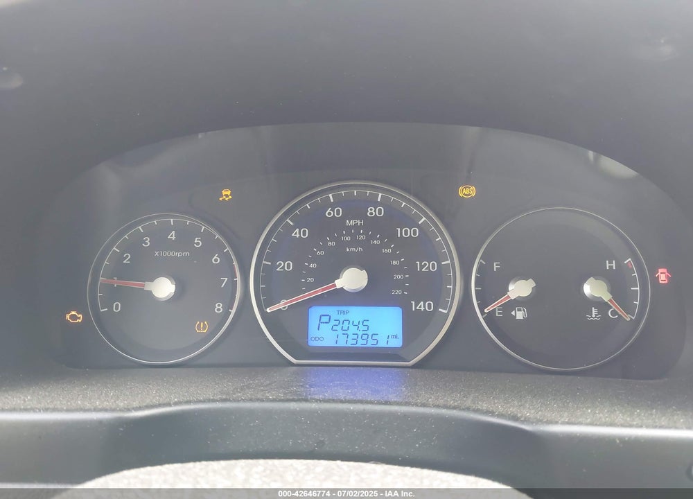 2010 HYUNDAI SANTA FE GLS VIN: 5NMSG3AB8AH397853