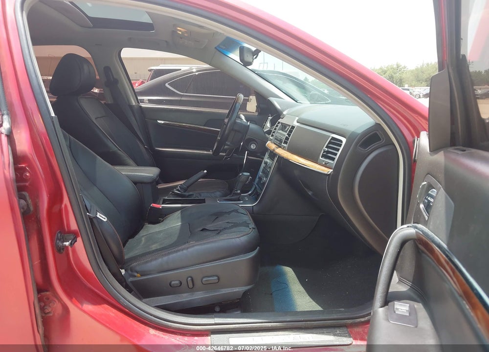 2011 LINCOLN MKZ VIN: 3LNHL2GC4BR763708