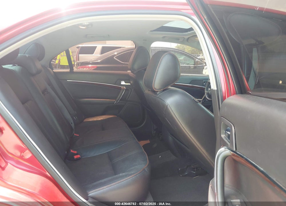 2011 LINCOLN MKZ VIN: 3LNHL2GC4BR763708