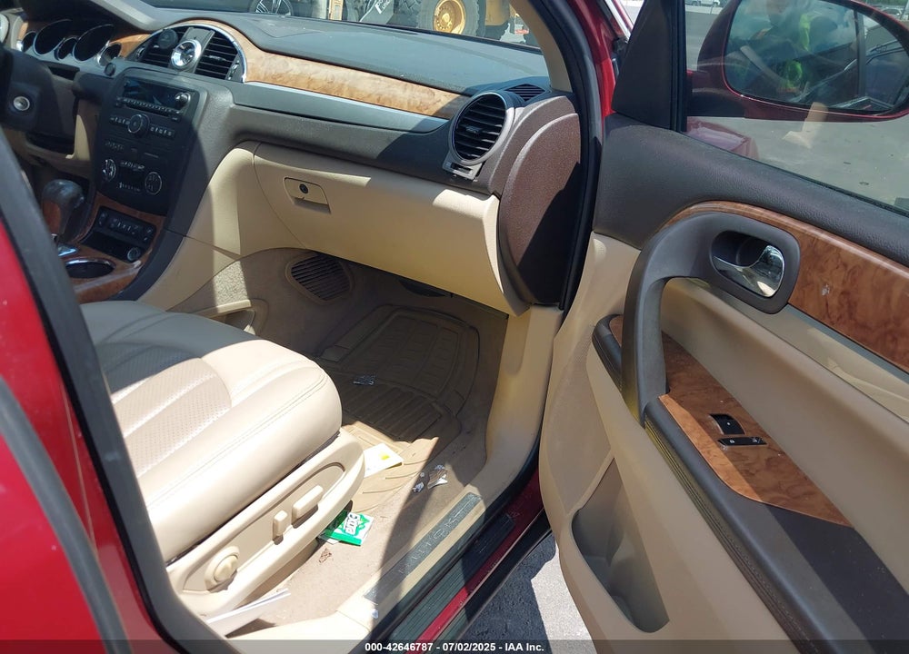 2011 BUICK ENCLAVE VIN: 5GAKRBED2BJ284042