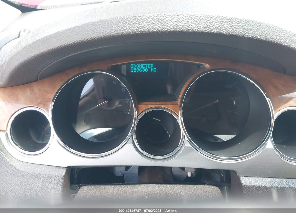 2011 BUICK ENCLAVE VIN: 5GAKRBED2BJ284042