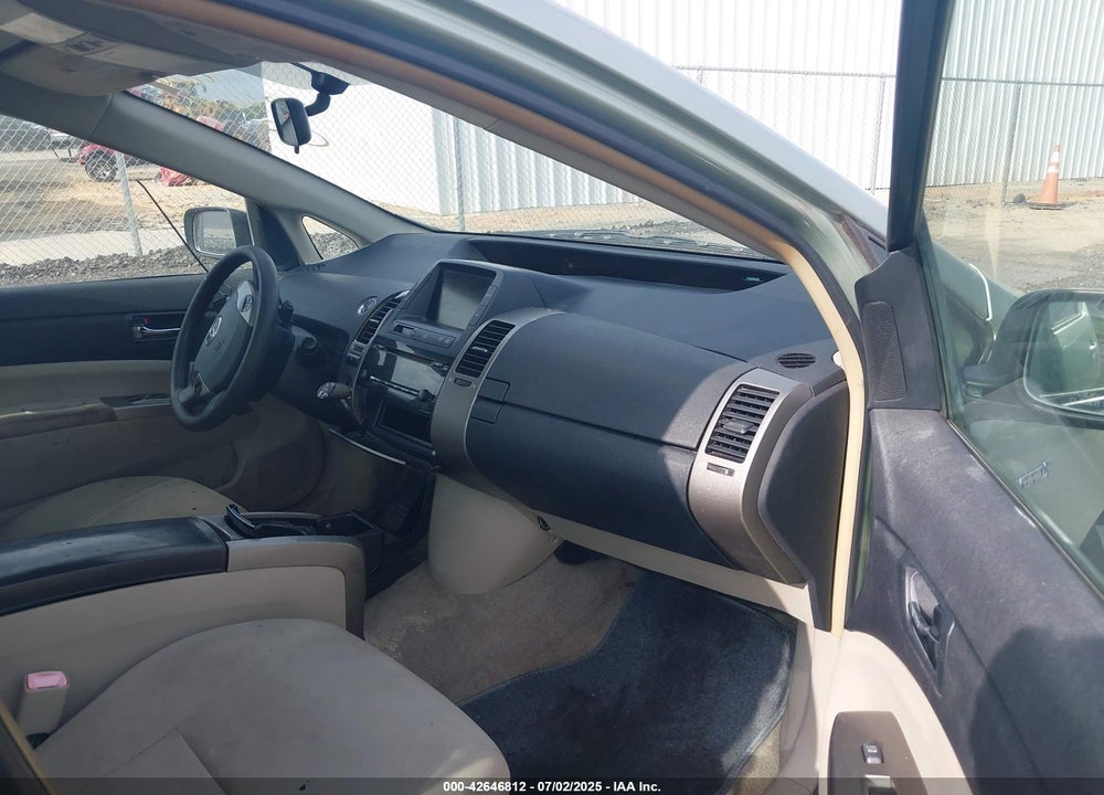 2008 TOYOTA PRIUS VIN: JTDKB20U983336368