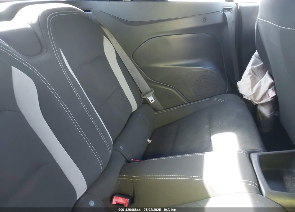 2019 CHEVROLET CAMARO 1LT VIN: 1G1FB3DS6K0134539