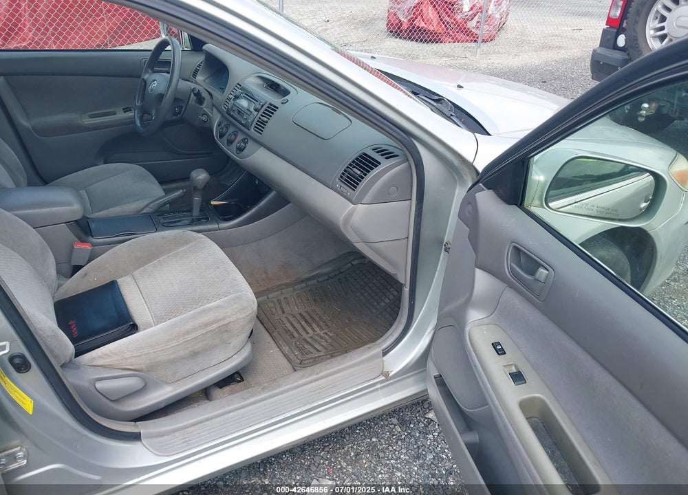 2003 TOYOTA CAMRY LE VIN: 4T1BE30K03U713437